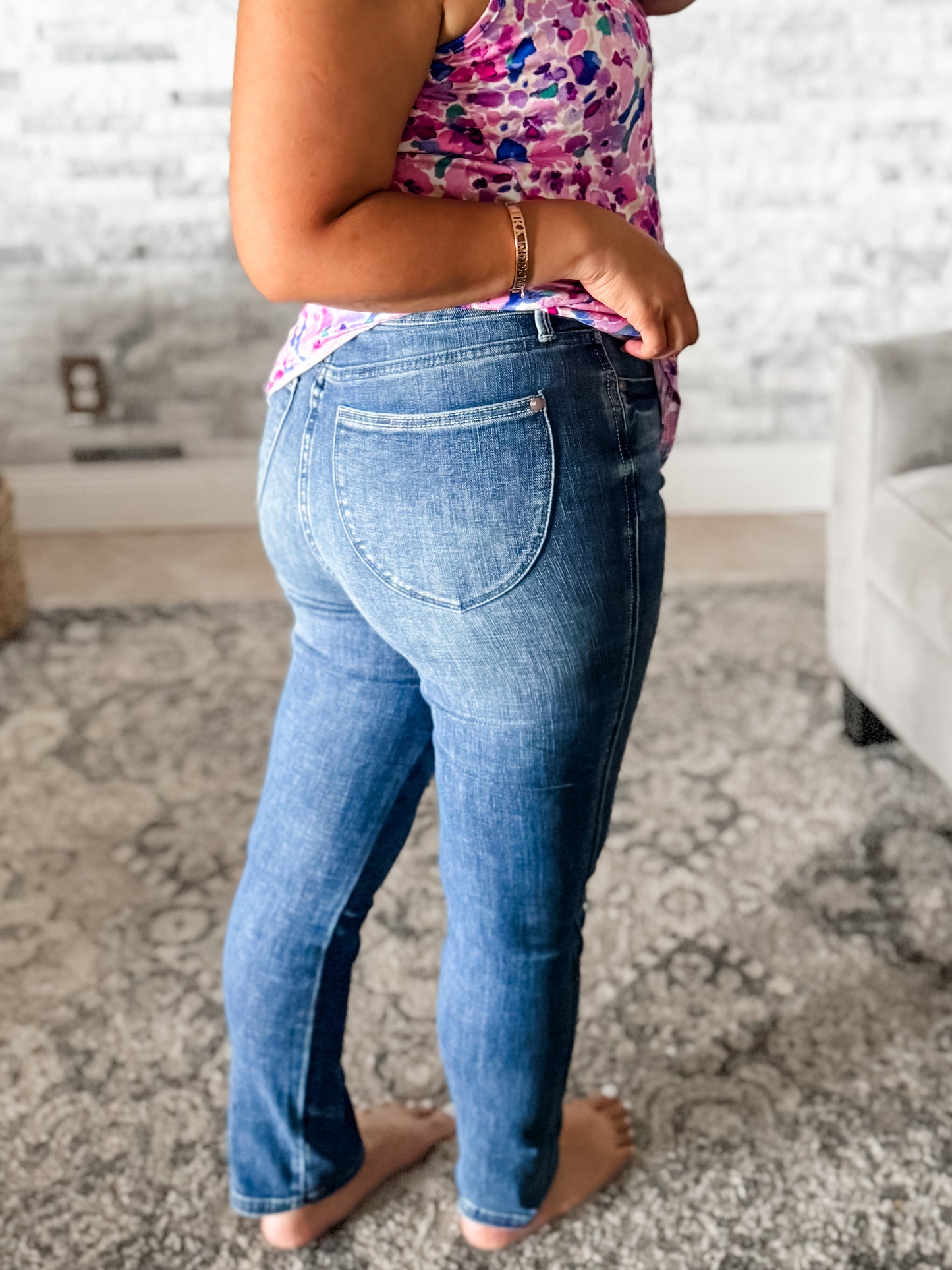 JUDY BLUE SKINNY CUFFED CAPRIS or SHORT SKINNIES