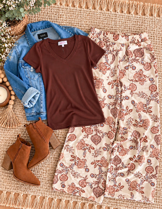 BASIC V NECK TEE in CHOCOLATE BROWN