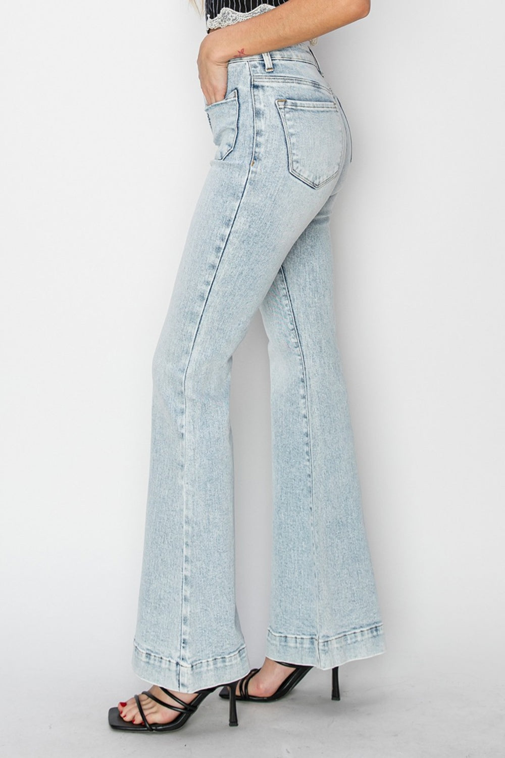 RISEN ACID WASH HIGH RISE FRONT PATCH POCKET FLARE JEANS