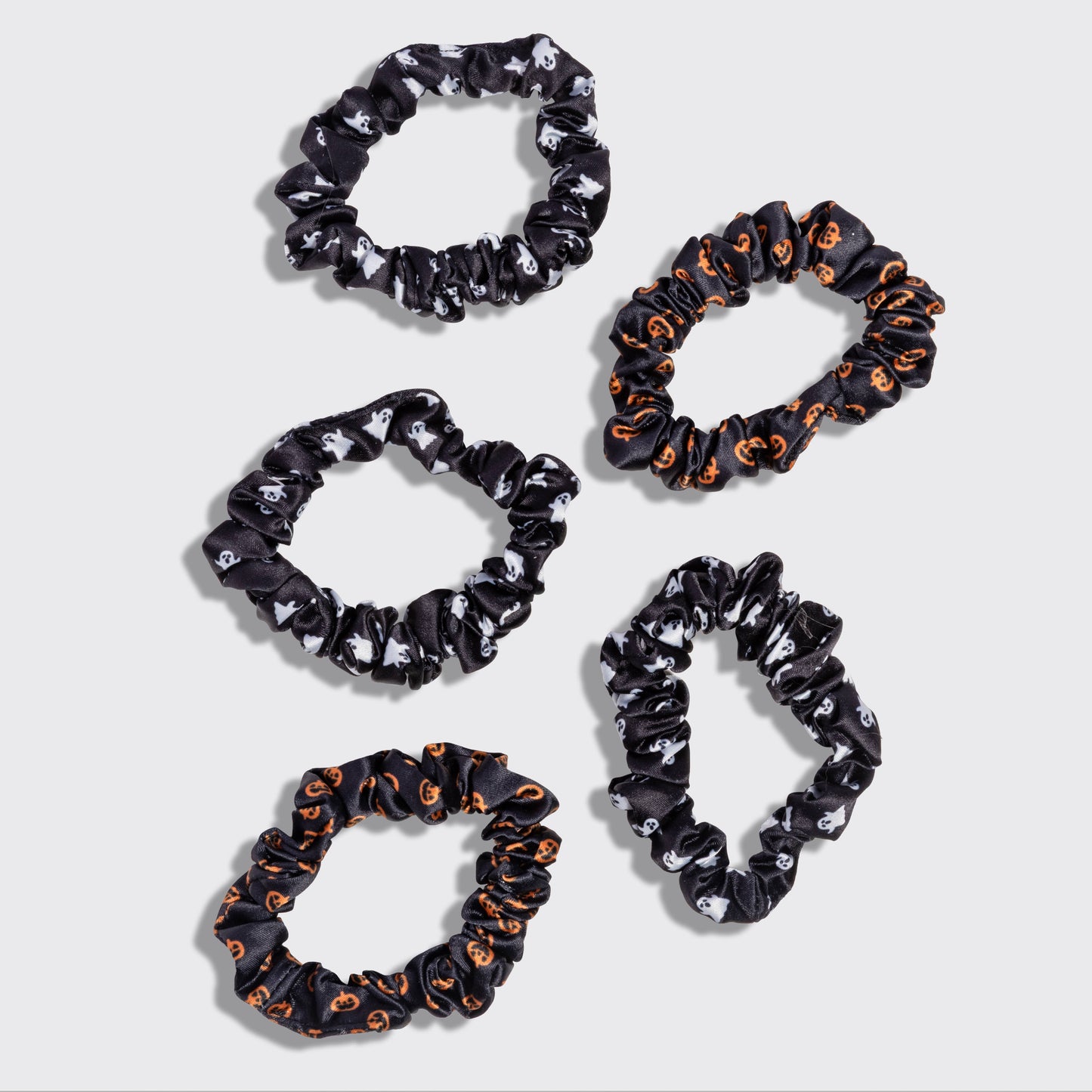 KITSCH RUCHED SATIN SCRUNCHIES - GHOSTS & PUMPKINS