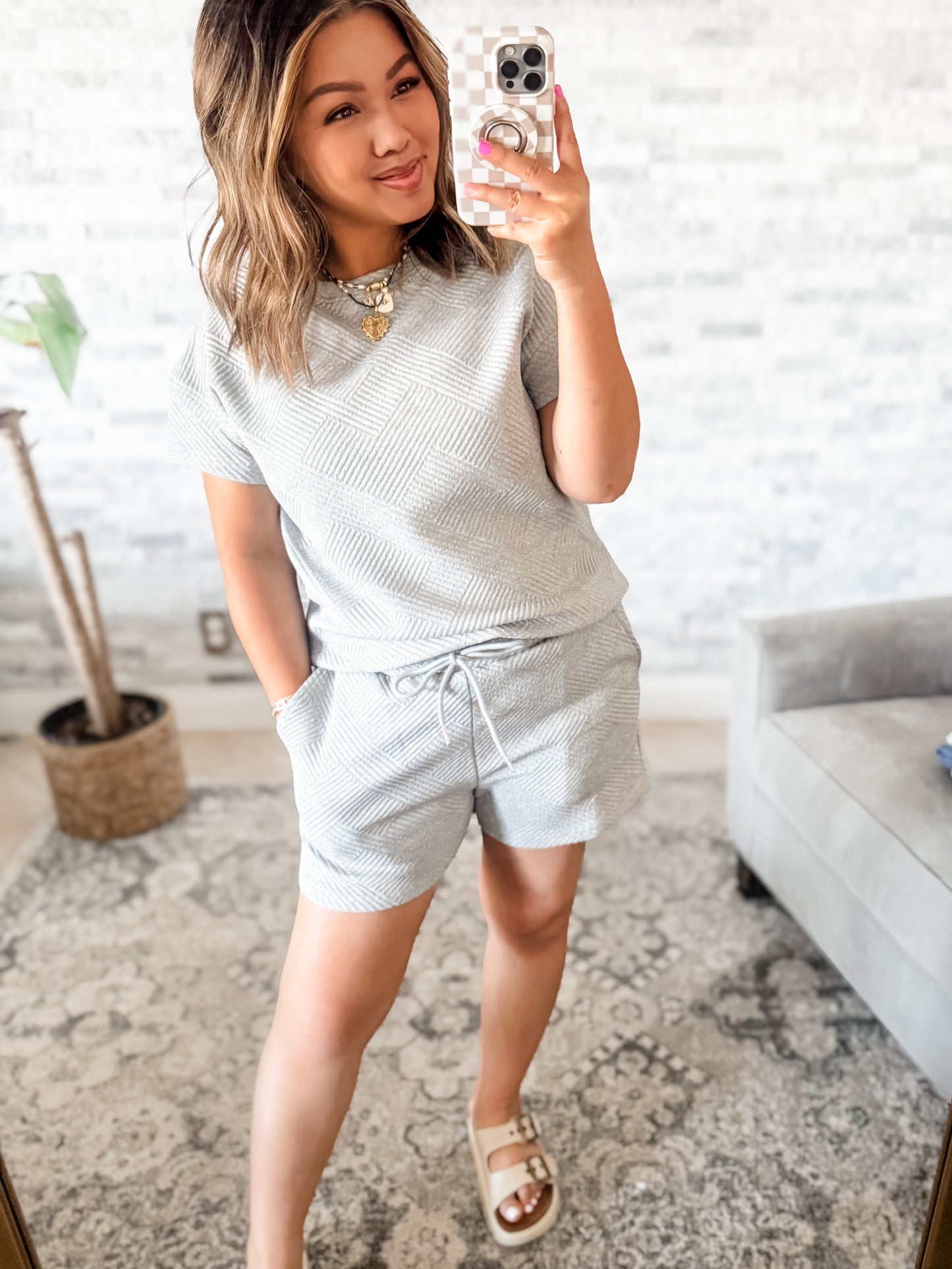 TEXTURED SHORT SLEEVE + SHORTS SET - SEVEN COLORS