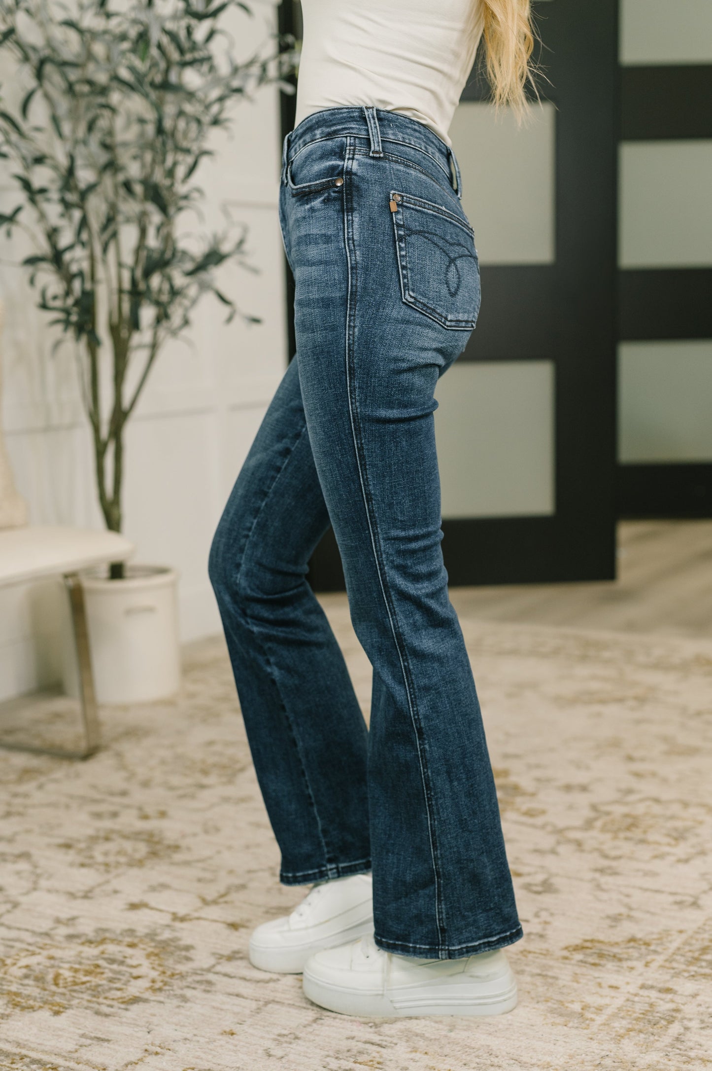 JUDY BLUE HIGH RISE TUMMY CONTROL BOOTCUT JEANS
