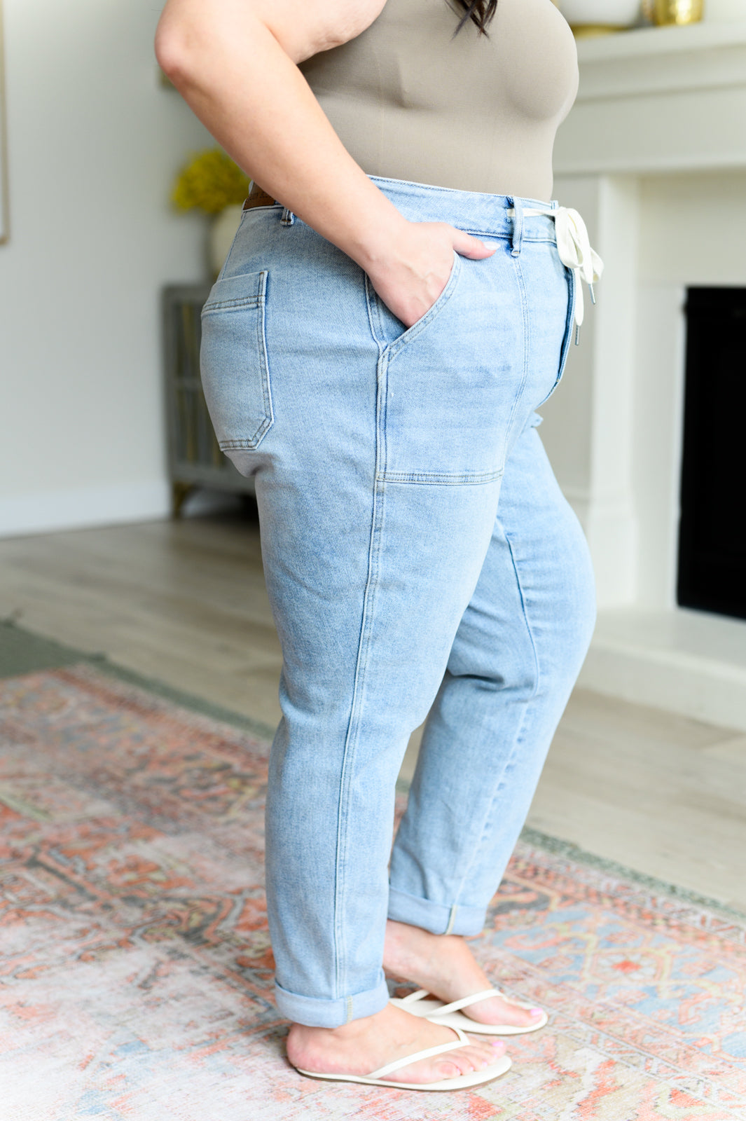 JUDY BLUE HIGH RISE VINTAGE WASH DENIM JOGGERS