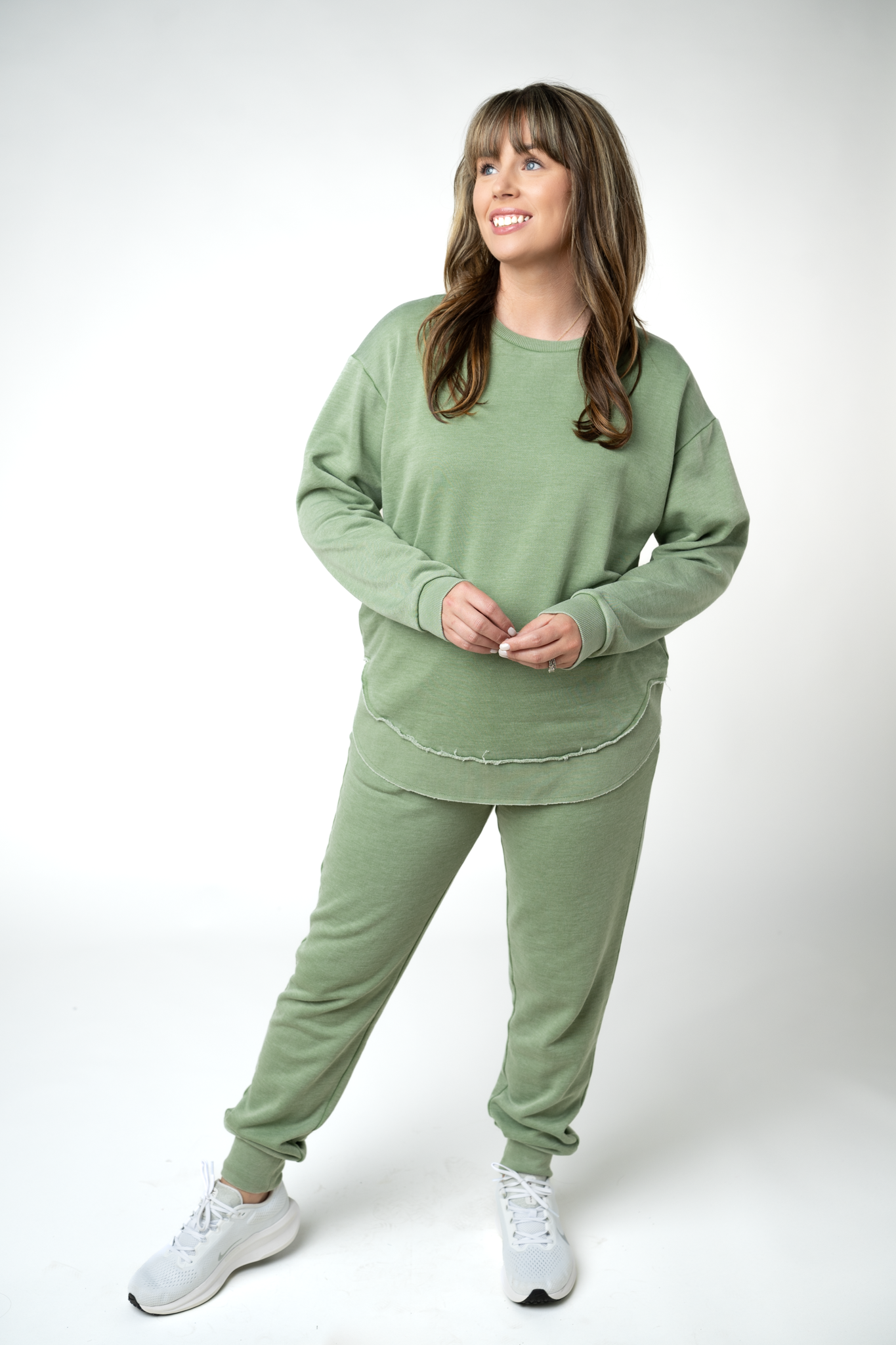 Vintage Wash Pullover - Olive