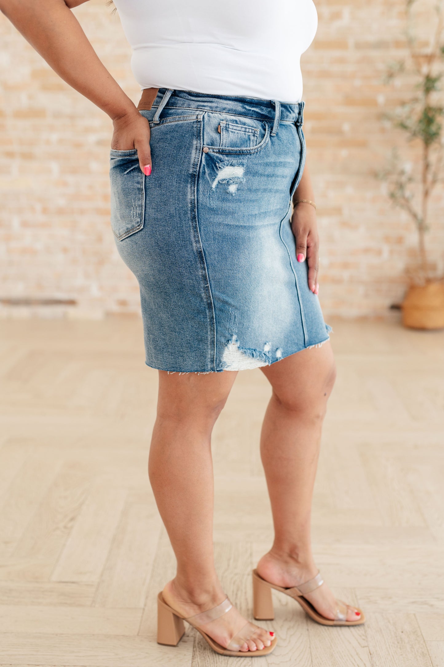 JUDY BLUE HIGH RISE RIGID MAGIC DENIM SKIRT