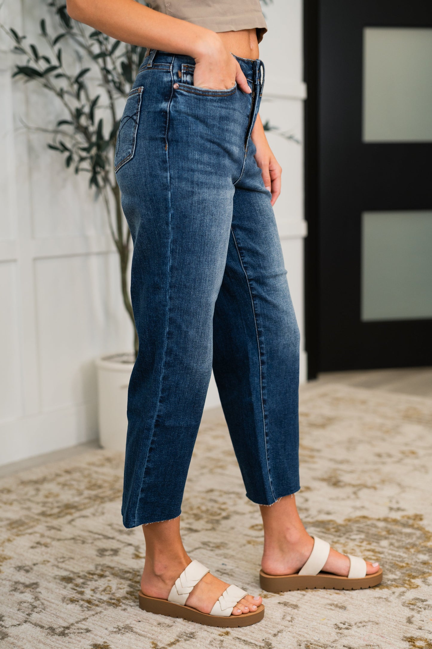 JUDY BLUE HIGH RISE DARK WASH WIDE LEG CROP JEANS