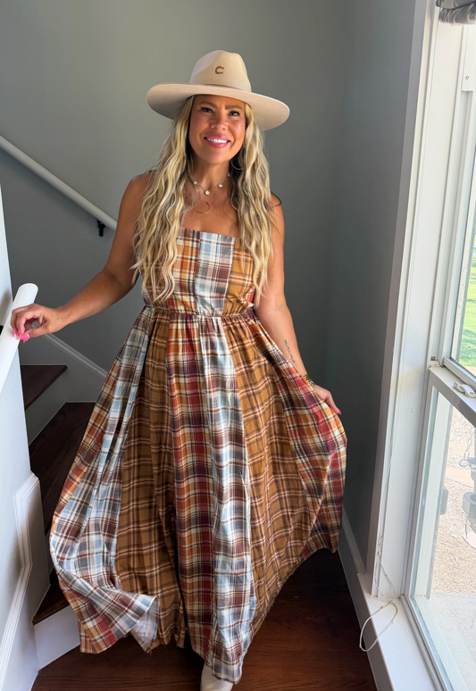 *PREORDER* THE ASHFORD PLAID MAXI DRESS