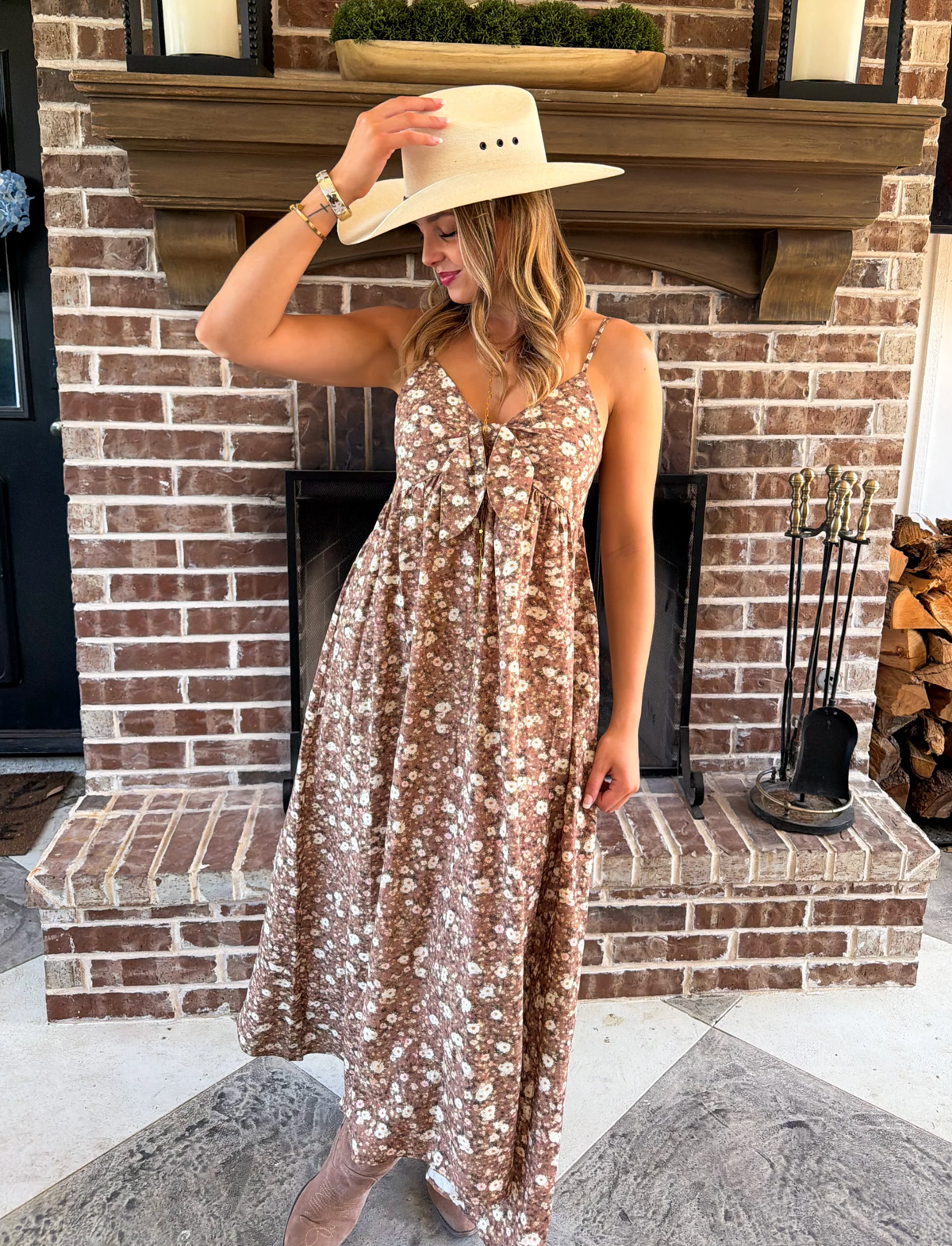 BROWN FLORAL WESTERN CHARM MAXI DRESS