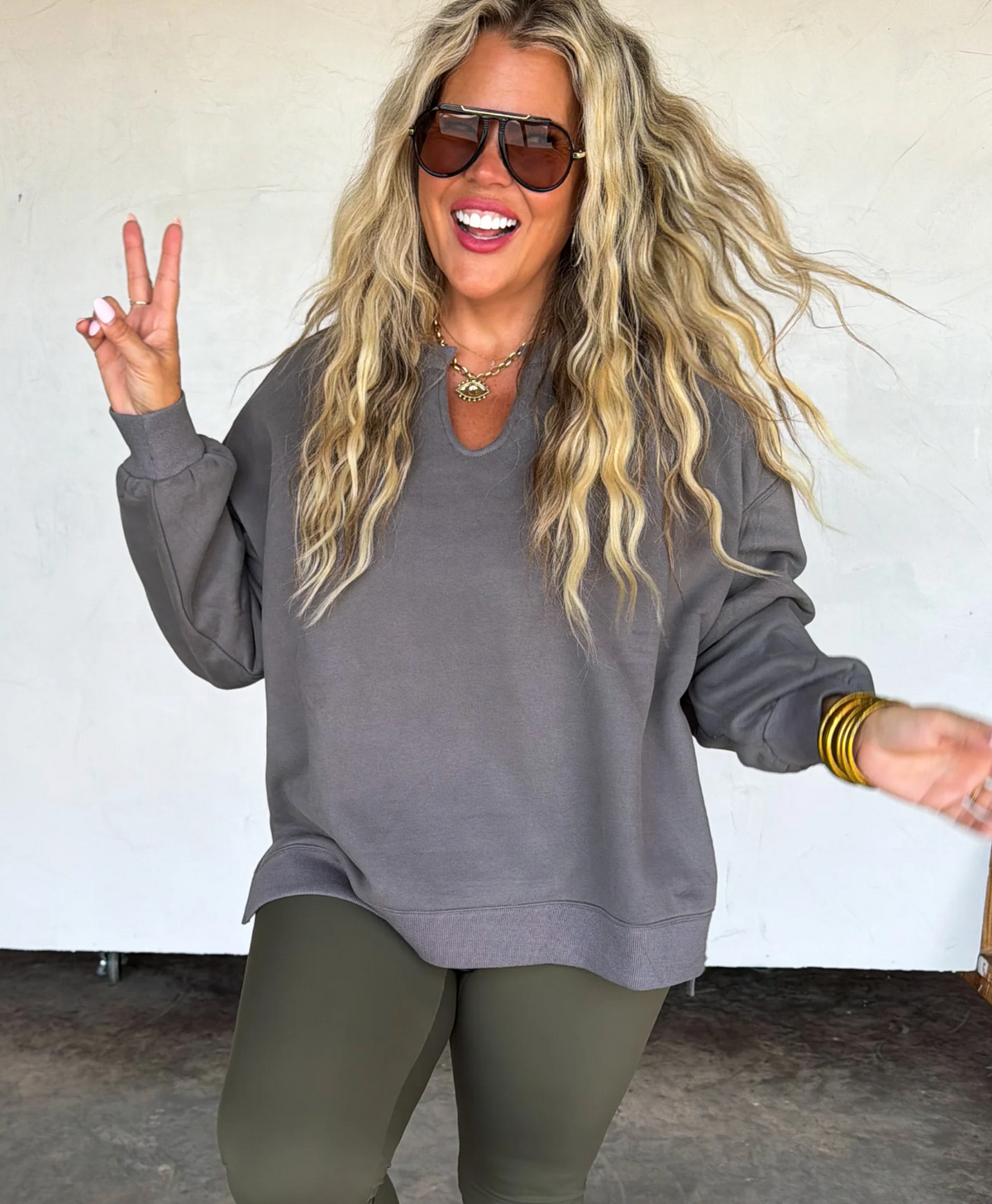 *PREORDER* SOLID LIVED IN OVERSIZED PULLOVER - TWO COLORS