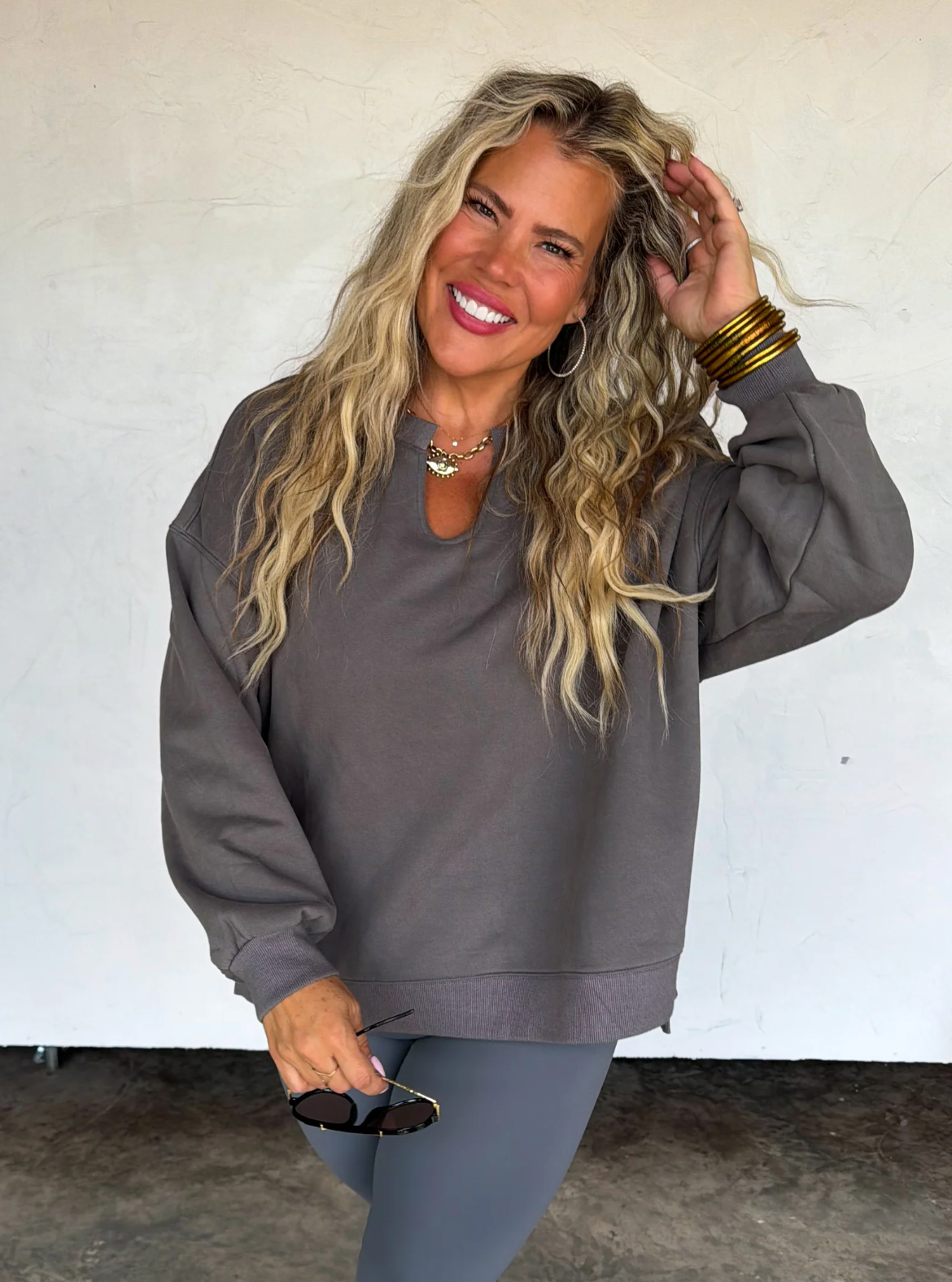 *PREORDER* SOLID LIVED IN OVERSIZED PULLOVER - TWO COLORS