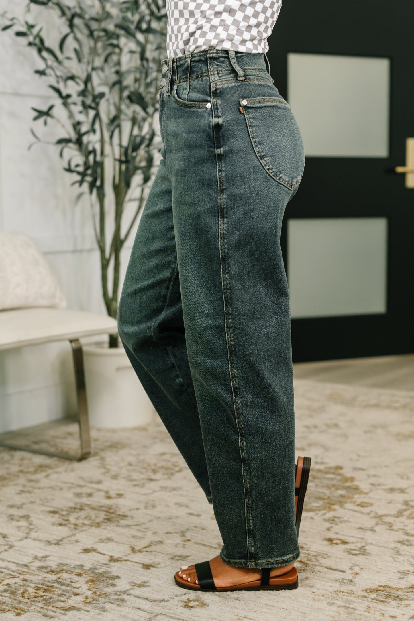JUDY BLUE HIGH WAIST MARLOW JEAN w/ HOLLYWOOD WAIST