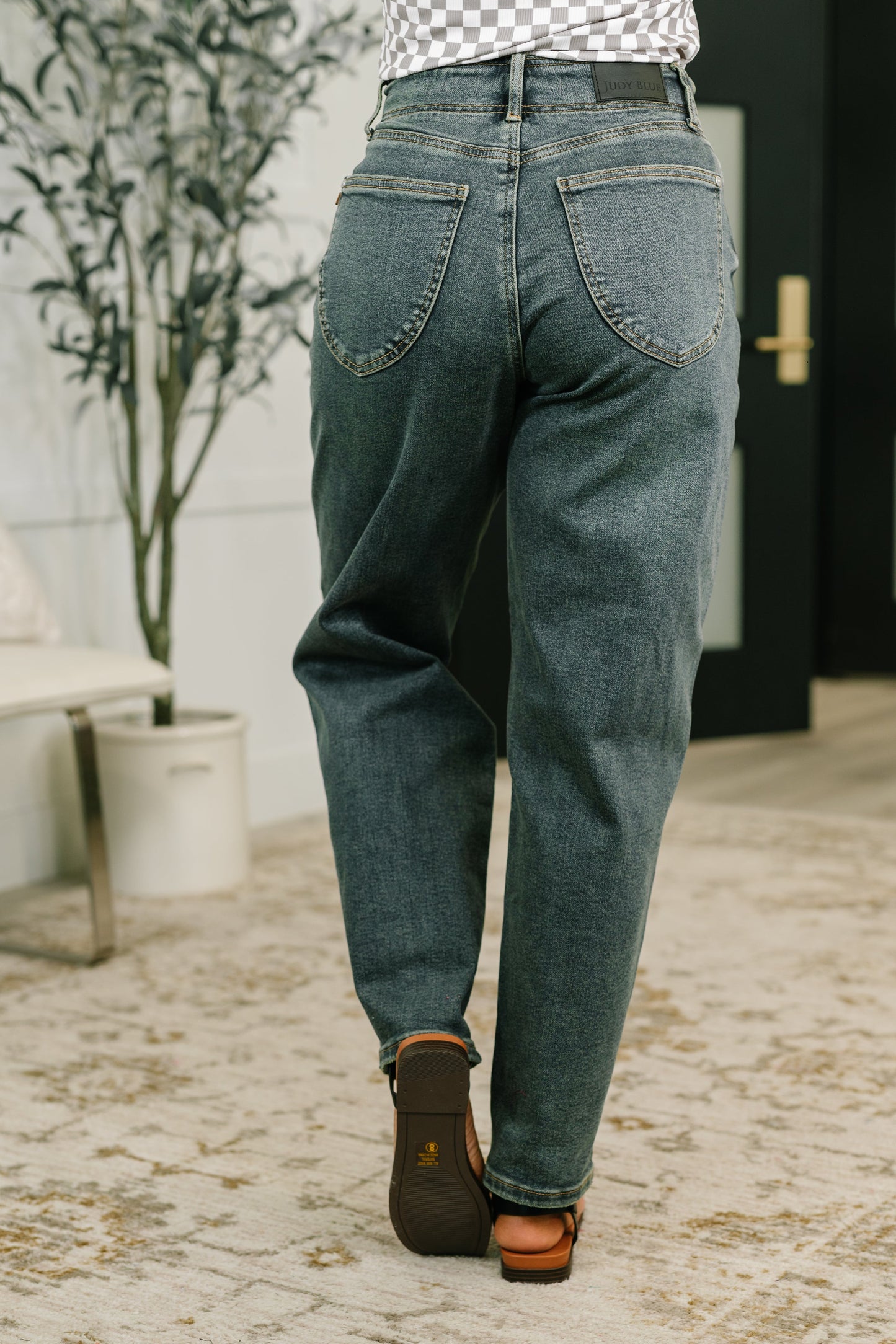 JUDY BLUE HIGH WAIST MARLOW JEAN w/ HOLLYWOOD WAIST