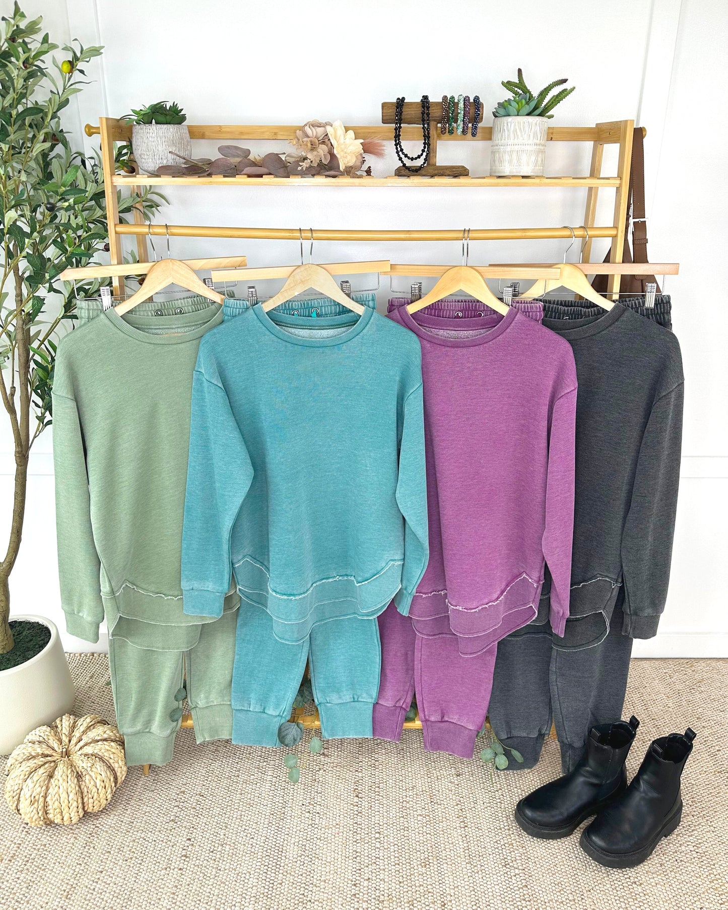 Vintage Wash Pullover - Olive