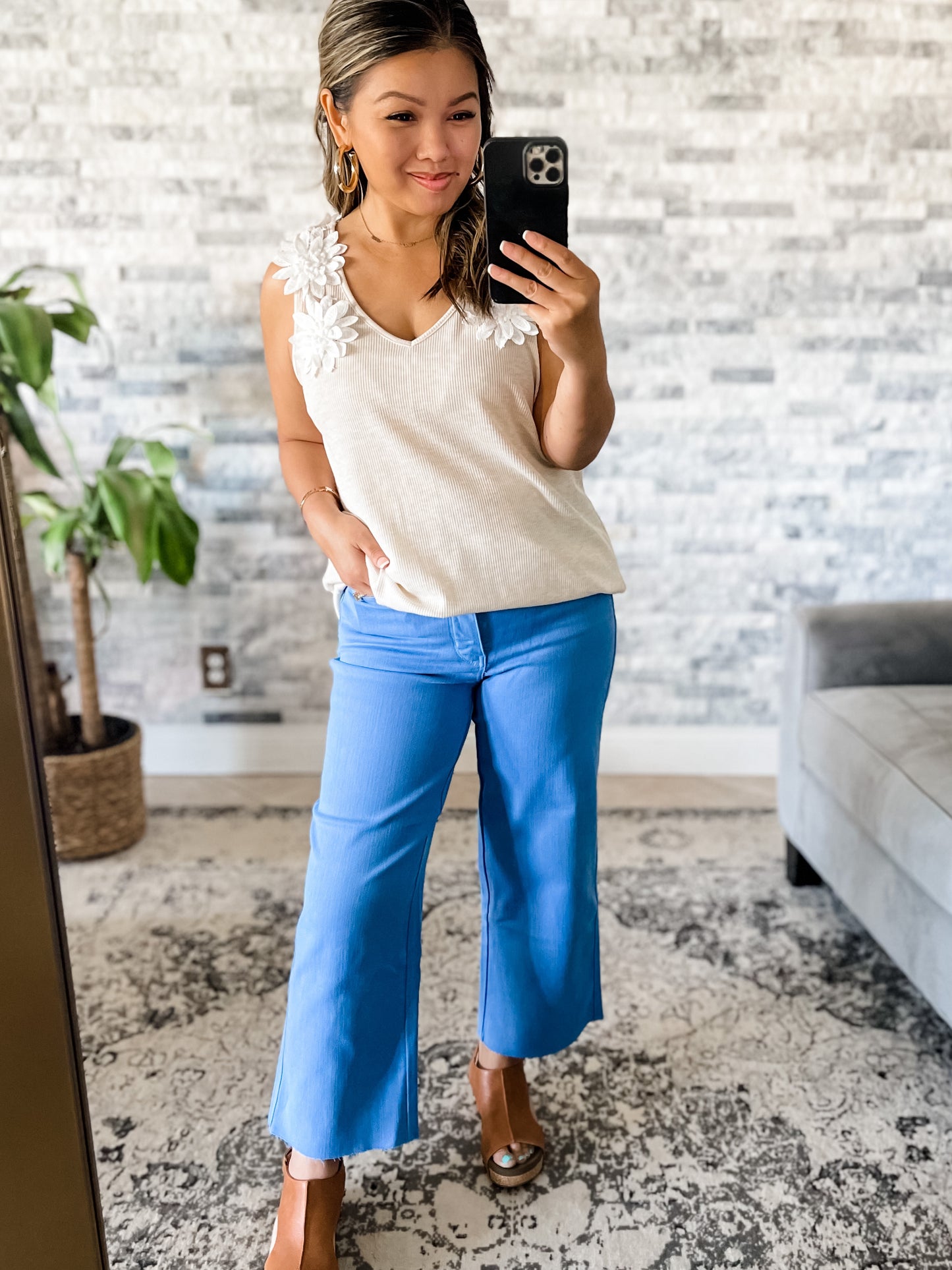JUDY BLUE HIGH RISE TUMMY CONTROL WIDE LEG CROPS in SKY BLUE